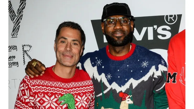 LeBron James festejando Navidad