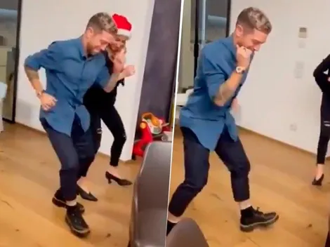 Locura total: de navidad, el Papu Gómez apareció bailando el 'Ras Tas Tas'