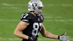 Las Vegas Raiders vs. Miami Dolphins juegan por la semana 16 de la NFL 2020 este sábado (Getty Images)