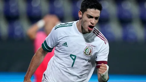 Raúl Jiménez, entre los mejores 100 futbolistas del mundo