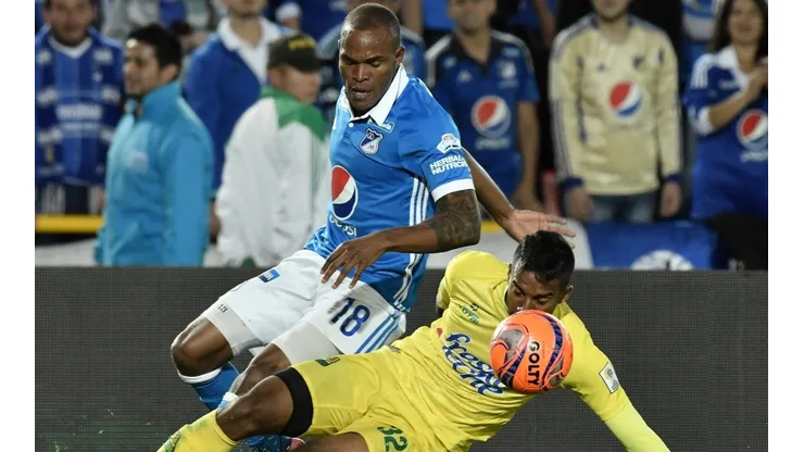 ¡Fuerza, Cuchilla! Accidente casero lo dejaría sin volver al fútbol
