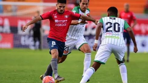 Jorge Wilstermann recibe a Oriente Petrolero