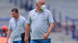 Guillermo Vázquez no podría ir al América, según Raoul Ortíz.