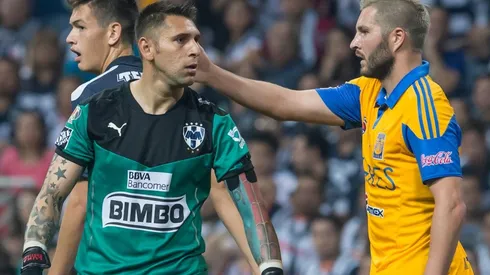 Jonathan Orozco contra Tigres por la final de la Concachampions.