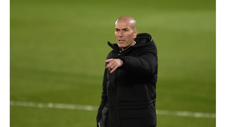 Zidane, enojado: "De las palabras de Koeman ni te respondo"