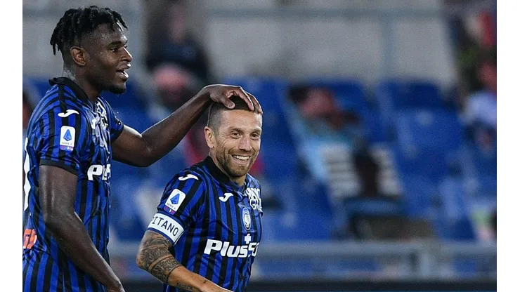 Duván Zapata y Alejandro 'el Papu' Gómez, compañeros de equipo en Atalanta.