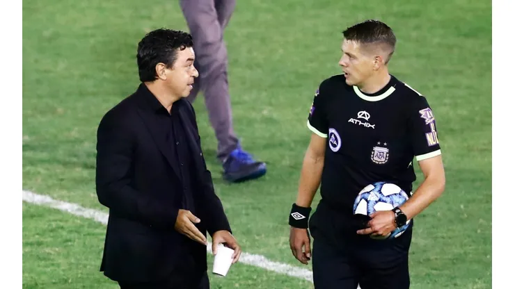 Video: Gallardo fue a buscar a Delfino apenas terminó el partido
