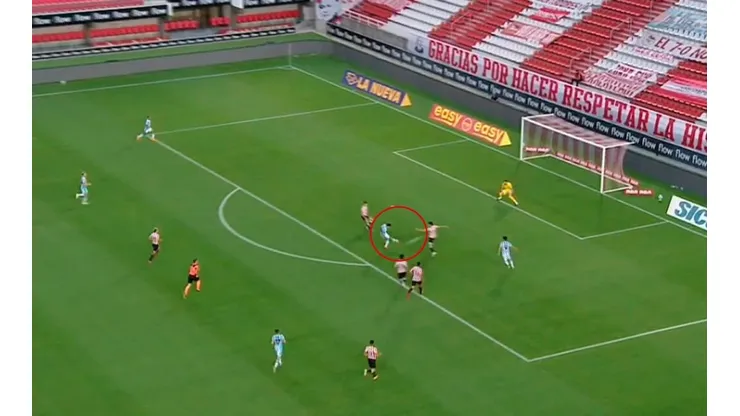 Así fue el golazo de Solari para el 1 a 0 de Racing contra Estudiantes