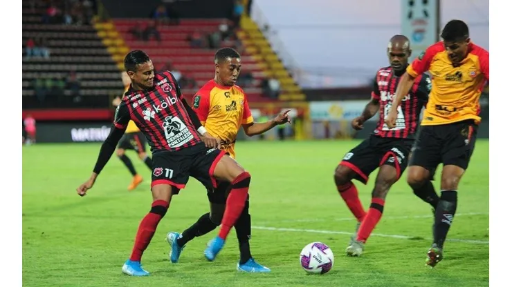 Alajuelense vs. Herediano por la Final del Apertura, Liga Promerica