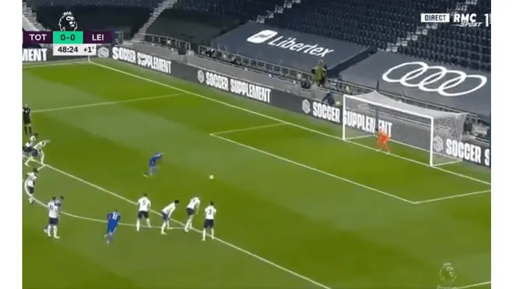 Video: Vardy metió gol de penal ante Tottenham