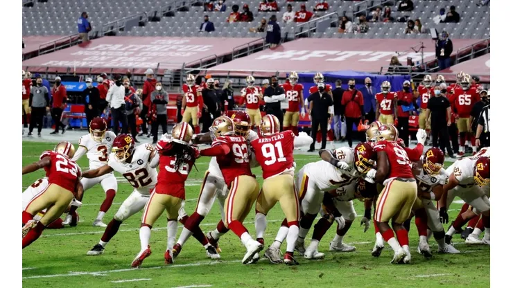 San Francisco 49ers jugando en Arizona