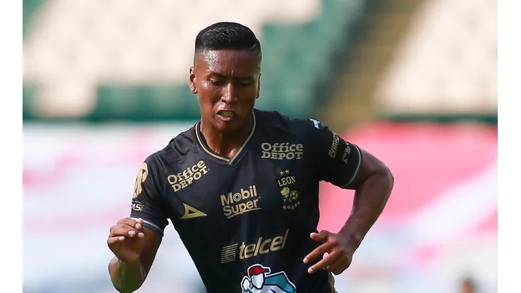 Aquino es uno de los mediocentros más destacados de la Liga MX. Fuente: Jam Media