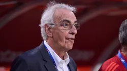 Jorge Fossati continúa en la cuerda floja como entrenador de Perú.