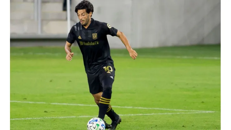 Carlos Vela pretende ganar 8 millones dólares al año.