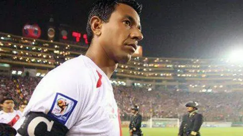 Nolberto Solano fue capitán de Perú.