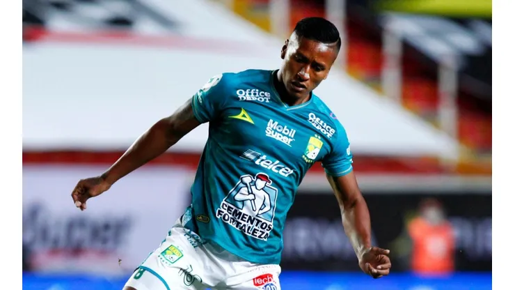 Pedro Aquino podría pasar a Club América para el Guard1anes 2021.