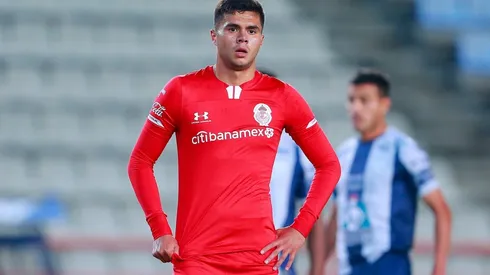 América y Chivas se pelean por Alan Medina