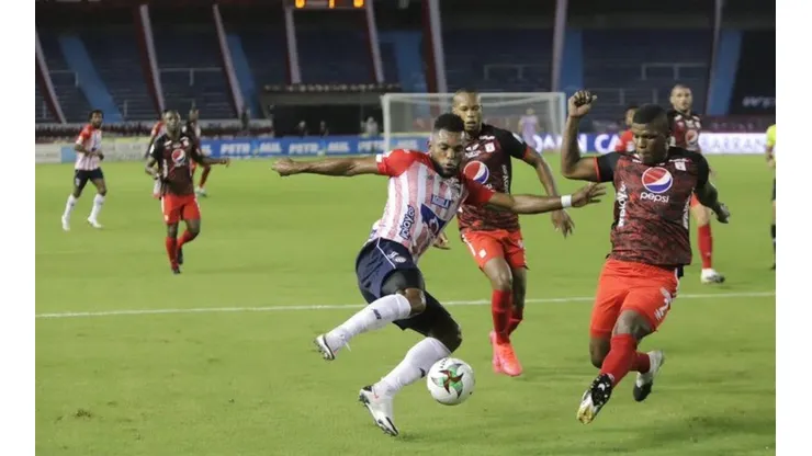 Estas son las posibles formaciones de Junior de Barranquilla y América de Cali