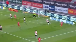 Argentinos entró al área de River haciendo paredes y metió un golazo para el 1 a 1