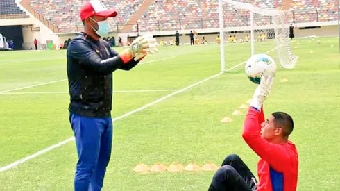 Johnny Vegas es el arquero con más goles anotados en el fútbol peruano.