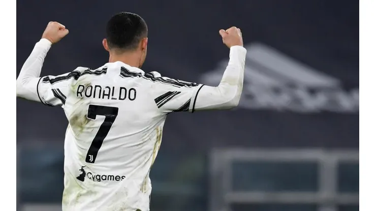 Cristiano Ronaldo festejando su tanto.