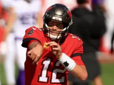 Video: el touchdown descomunal desde mitad de campo de Brady