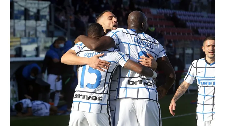 Inter se despertó a tiempo y logró quedarse con los tres puntos ante Cagliari
