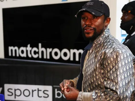 A minutos del regreso de Anthony Joshua, Floyd Mayweather llegó al Wembley Arena