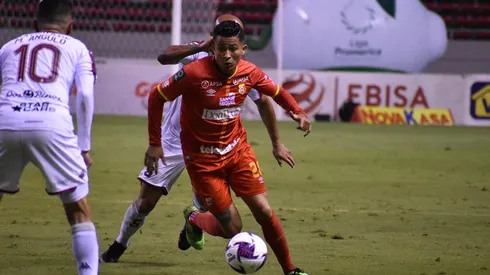Saprissa vs. Herediano (Foto: twitter @UnafutOficial)