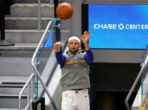 Es de otro planeta: Stephen Curry metió una canasta desde la tribuna