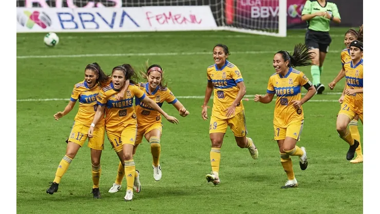 Tigres Femenil venció a Rayadas en la primera final de la Liga MX.
