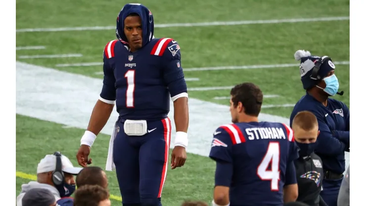 Cam Newton y Jarrett Stidham