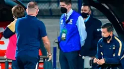 El exjugador de Pumas, 'Pikolín' Palacios sorprendió con su visita en la Final en Ciudad Universitaria.