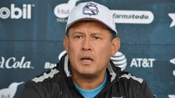 Juan Reynoso no continuó el Puebla debido al presupuesto del club mexicano.