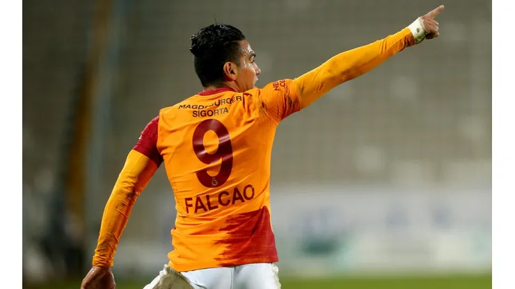 Radamel Falcao, cerca de volver a jugar con el Galatasaray,