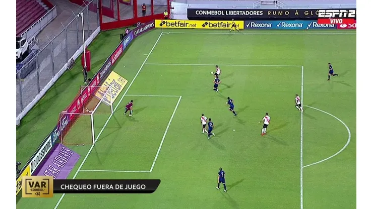 La noche de las polémicas: Zuculini puso el 2 a 0 para River en una de las últimas