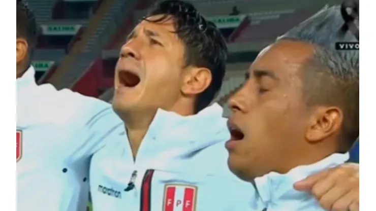 Gianluca Lapadula y Cueva fueron titulares contra Argentina.