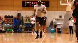 James Harden no ha vuelto a entrenar con Houston Rockets