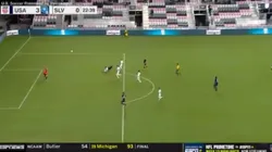 Golazo de Lletget frente a Salvador.