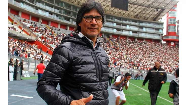 Universitario clasificó a la final luego de ganar el Torneo Apertura.