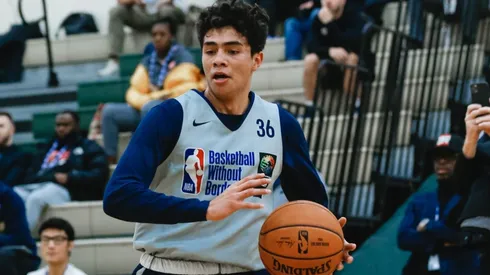 Esteban Roacho, basquetbolista mexicano.