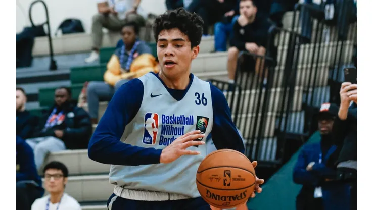 Esteban Roacho, basquetbolista mexicano.