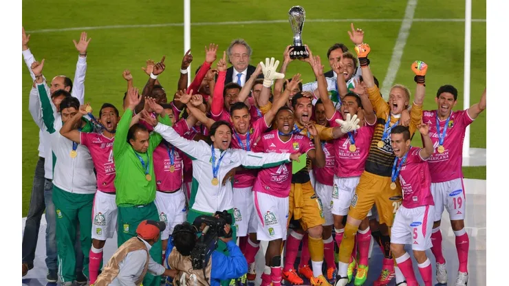 Los sobrevivientes del León Bicampeón.