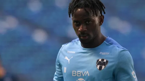 Aké Loba tendría las horas contadas en Monterrey