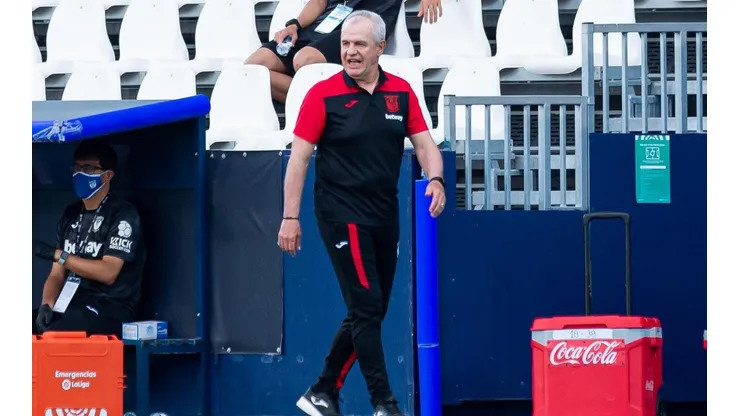 Javier Aguirre es nuevo entrenador de Rayados.
