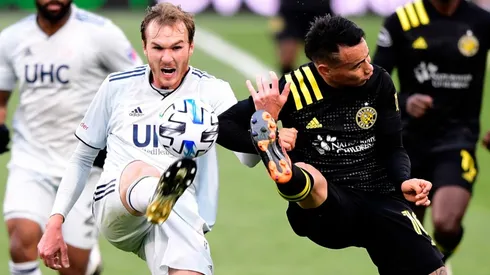 Acción de juego del partido Columbus Crew vs. New England Revolution