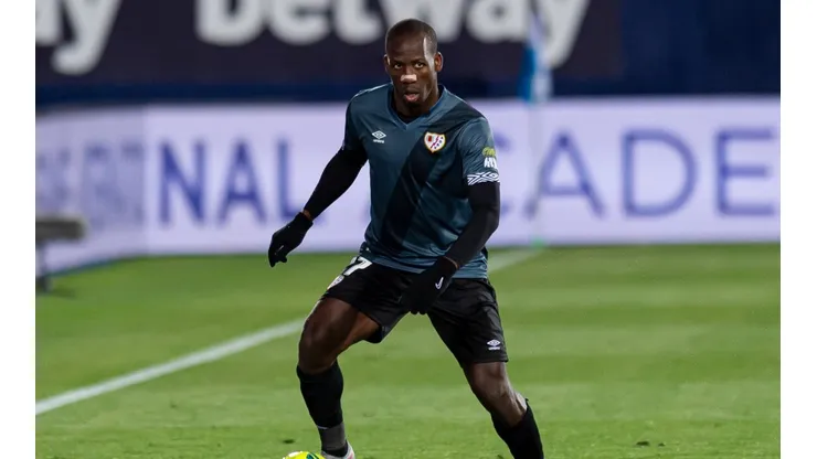 Equipo de Luis Advíncula se mantiene en zona de Play-Off.