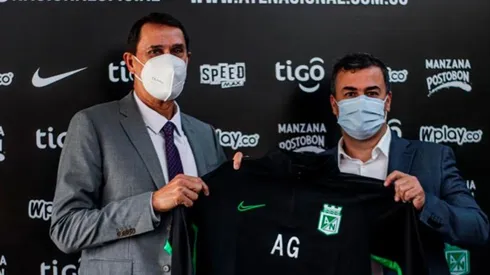 Presentación de Alexandre Guimaraes.