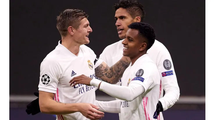 Real Madrid vs. Sevilla juegan por la fecha 12 de LaLiga Santander este sábado (Getty Images)