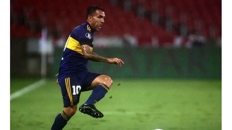 Boca la peleó, Tevez engañó al arquero y marcó el 1-0 ante Inter